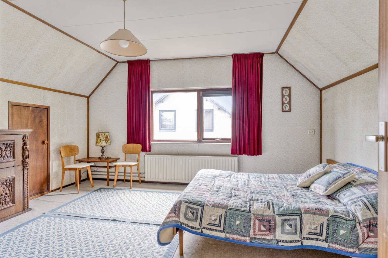 Vrijstaande met slaapkamer en badkamer op BG – 600 m²