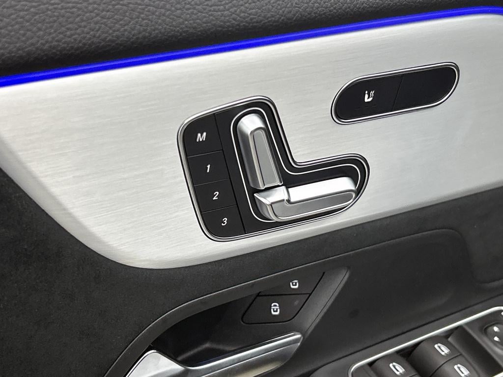 Mercedes-Benz Gla-klasse 250 e business solution amg | amg line plus pakket