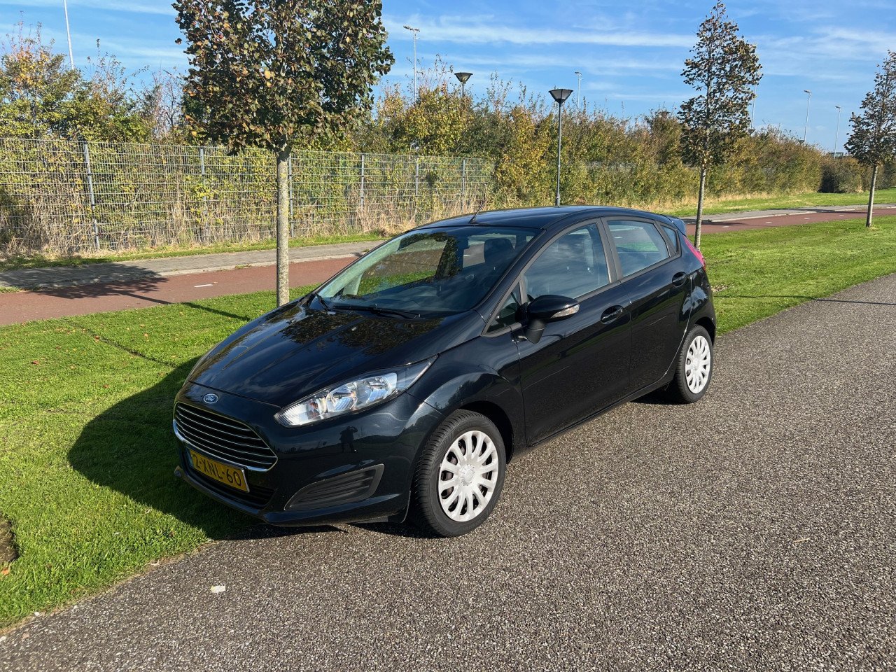 Keurige Ford Fiesta uit 2014 met slechts 58.000 km, Automaat!!