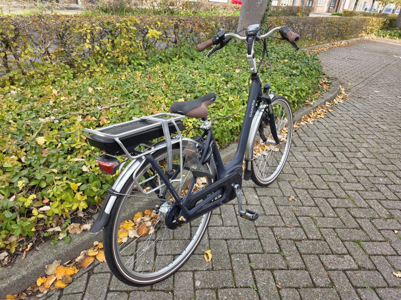 Schitterende Gazelle Orange met Bosch middenmotor