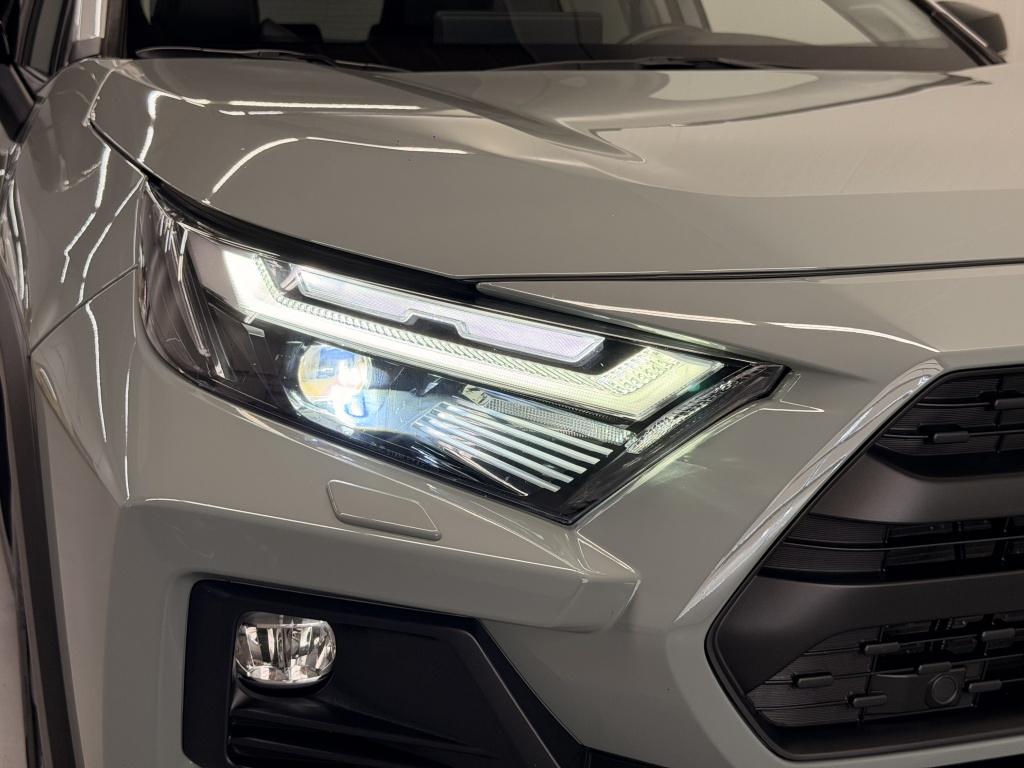 Toyota Rav4 2.5 hybrid awd adv. schuif-kanteldak - jbl - 360 - trekhaak