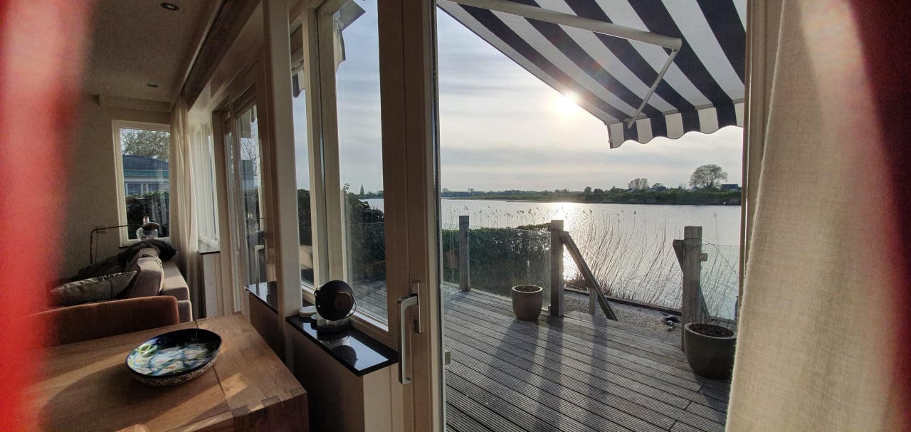 2 Vakantiehuizen HOME 258 of RIET 159 direct aan het water: zwemmen!