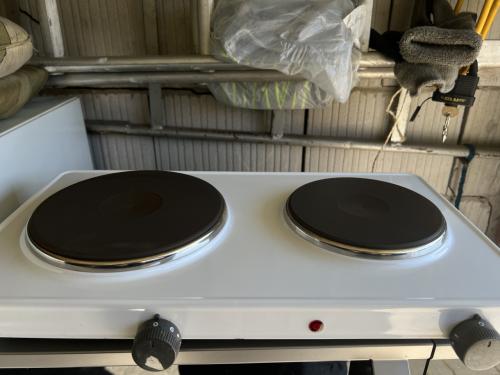 Nieuwe 2 pits vrijstaand elektrische kookplaat 220v 2500W