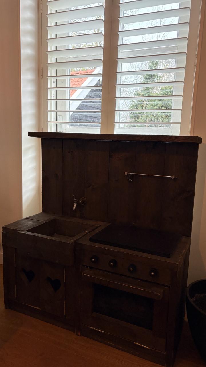 Gratis af te halen: speelkeuken