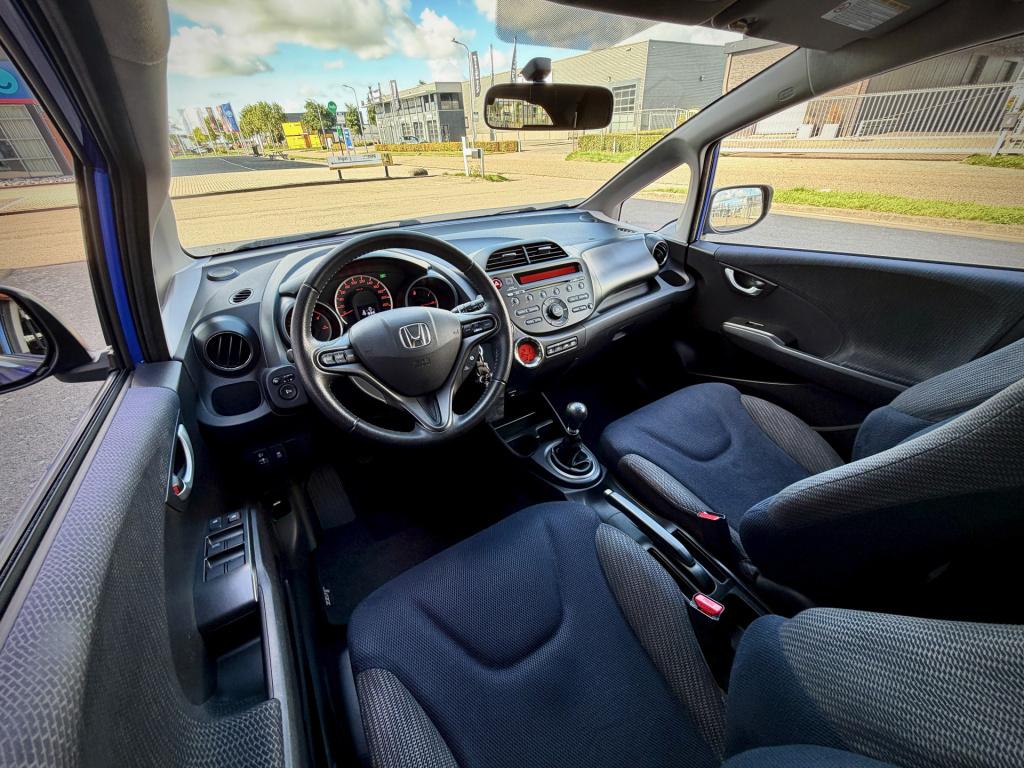 Honda Jazz 1.4 comfort plus ecc cruise