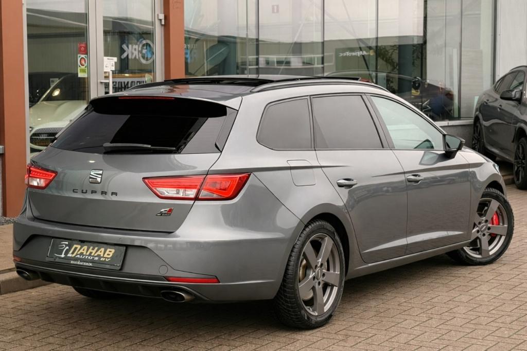 Seat Leon st 2.0 tsi cupra 290 | pano | stoelverwarming | achteruitrijcamer