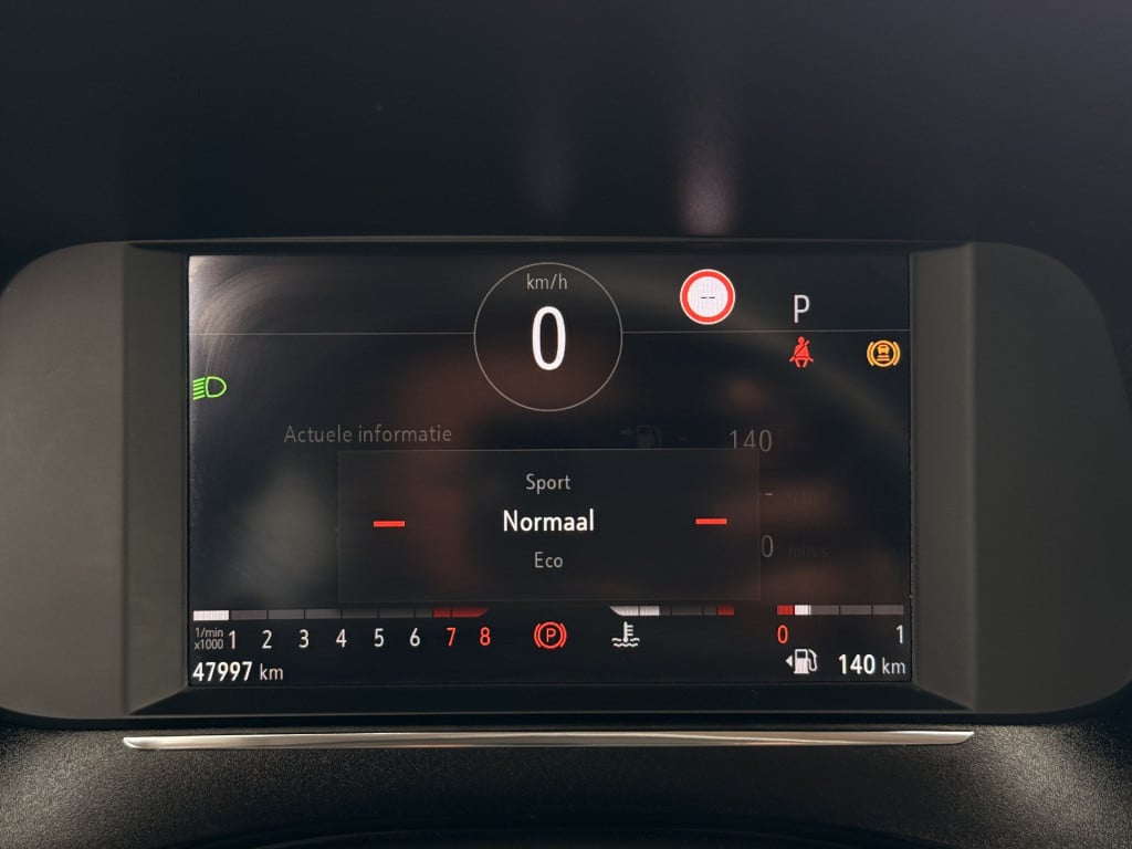Opel Corsa 1.2 elegance | carplay / android auto | lane assist | stoelverwa
