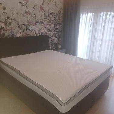 Mooie boxspring antraciet 160x200  Merk: Karlsson