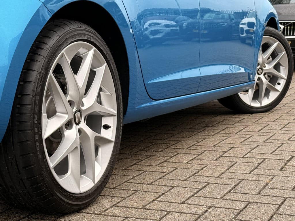 Seat Leon 2.0 tdi fr | led | navi | cruise | dab | stoelverwarming | blueto