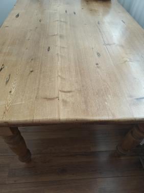 Grenen tafel