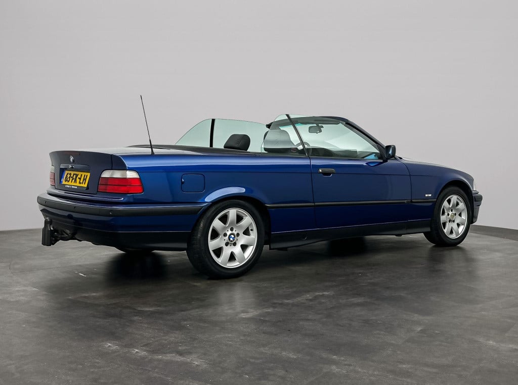 BMW 3-serie cabrio 318i executive