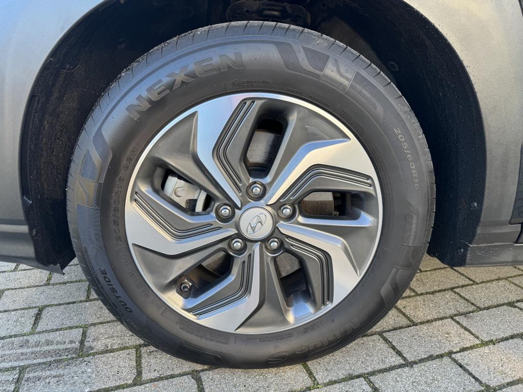 Hyundai Kona 1.6 gdi hev comfort smart | navigatie | adap.cruise control | 