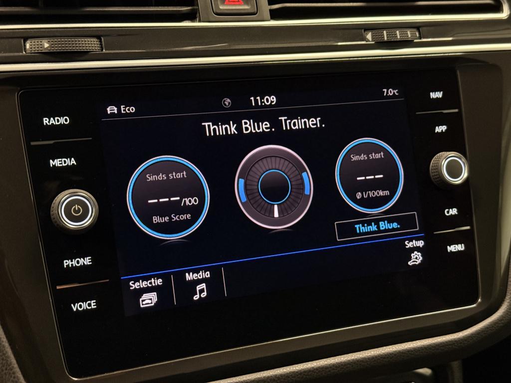 Volkswagen Tiguan 2.0 tsi 4motion highline | leder | electrische trekhaak |