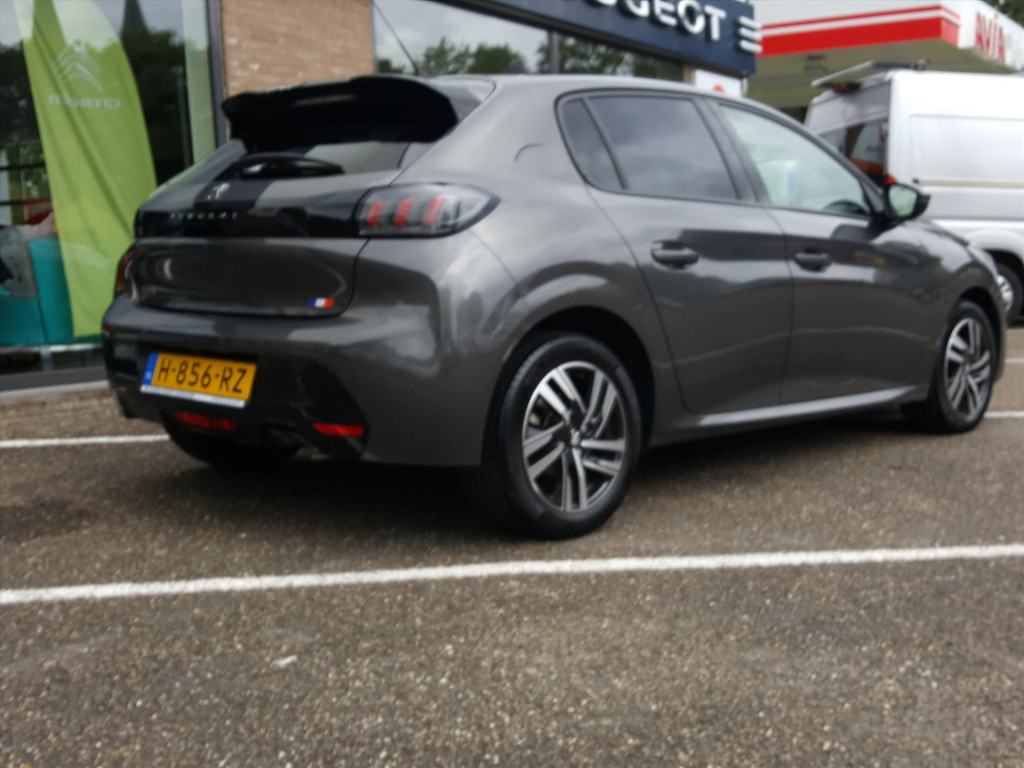 Peugeot 208 1.2 puretech 130pk allure eat8 automaat navigatie | cruise & cl