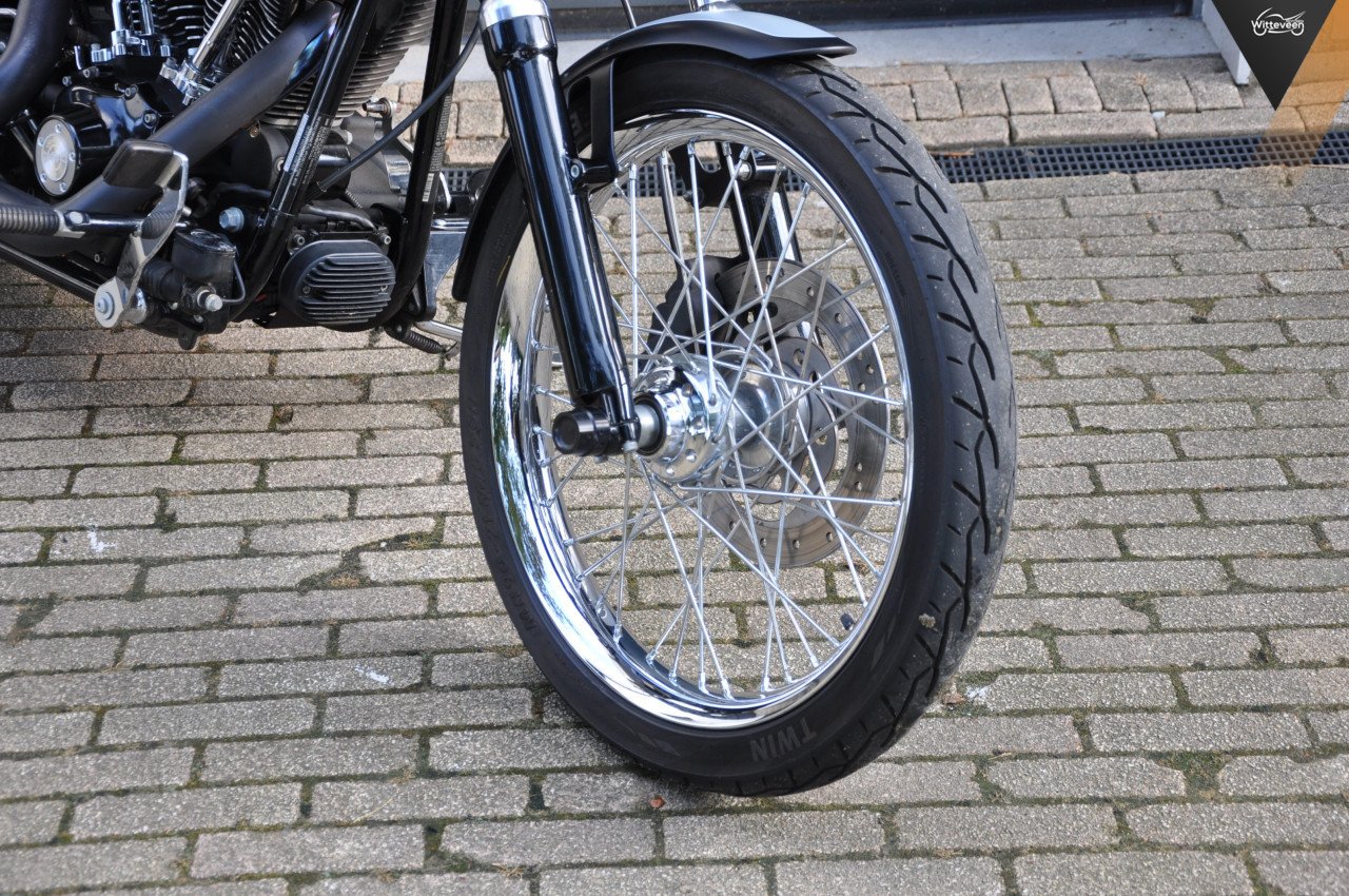 Harley Davidson FXSTC Softail Custom 96