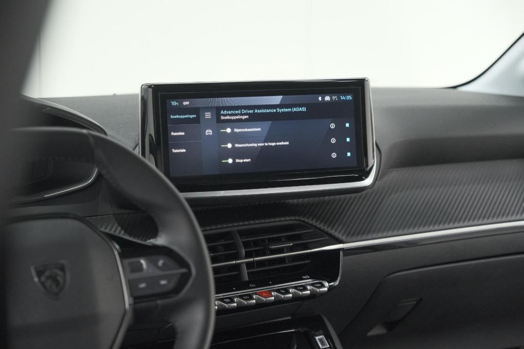 Peugeot 208 puretech 100 allure | apple carplay | parkeersensoren | climate