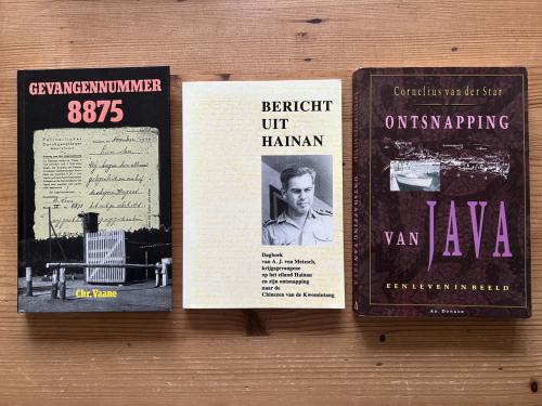 3 boeken over /in de oorlog.