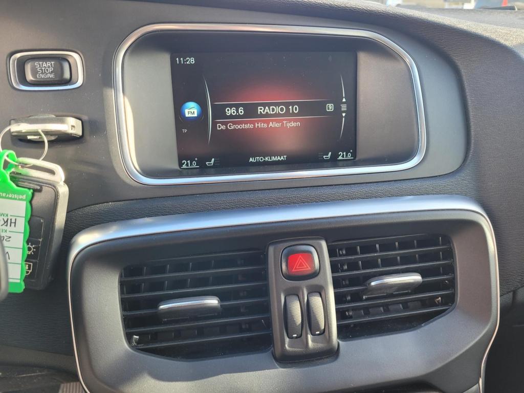 Volvo V40 2.0 d2 summum business