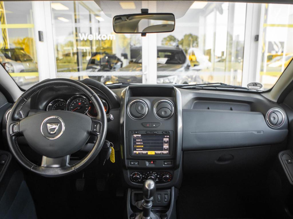 Dacia Duster tce 125pk 4x2 prestige | trekhaak | navigatie | airco | park. 