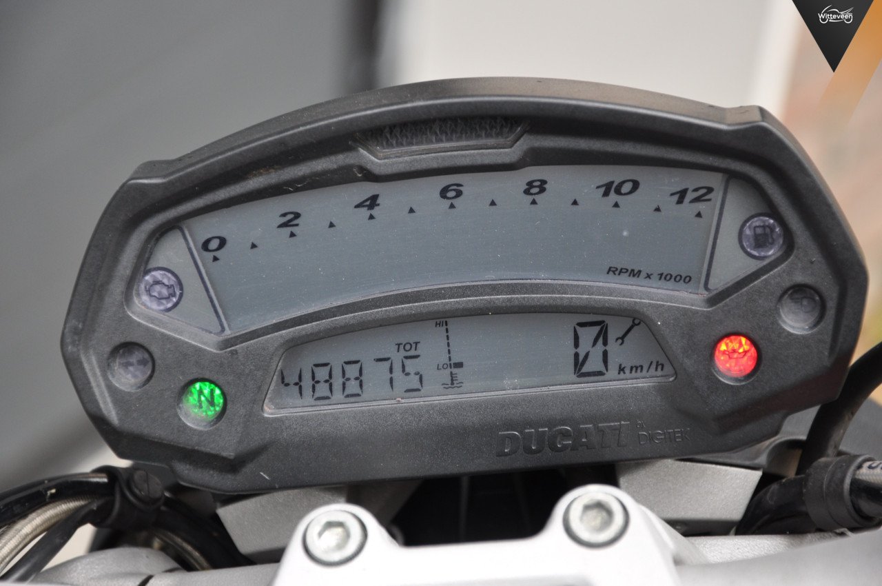 Ducati Monster 1100 S