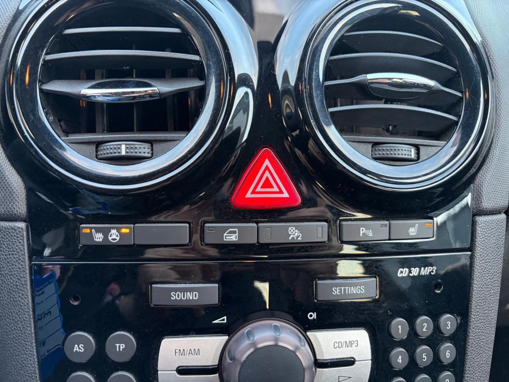 Opel Corsa 1.4-16v '111' edition