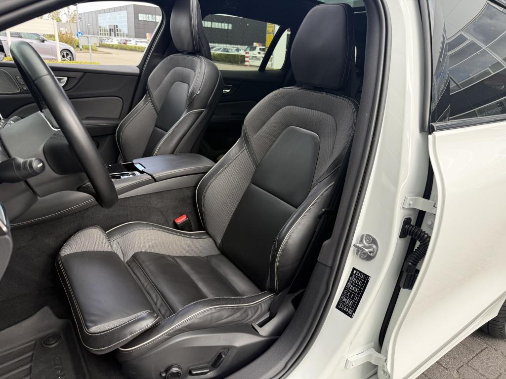 Volvo V60 t6 398pk recharge long ultra dark| pano| 360camera| head-up| awd