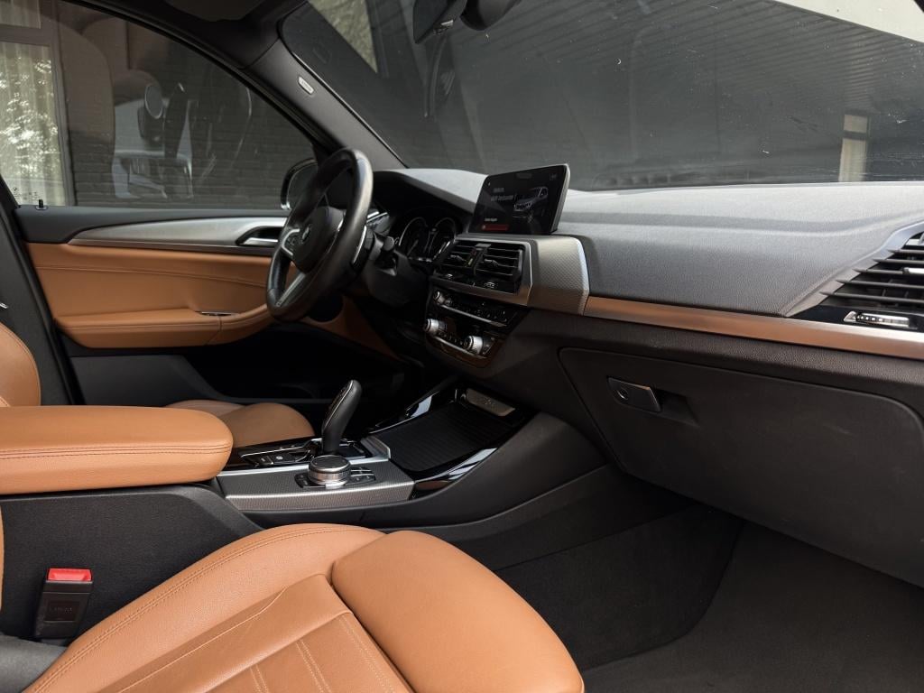 BMW X3 xdrive20i launch
