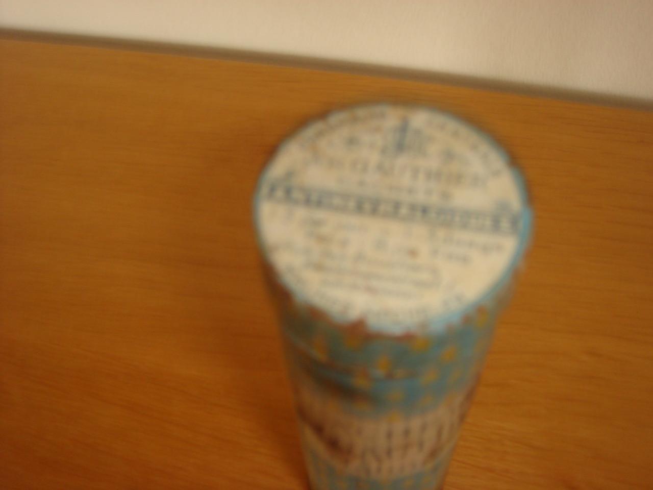 Te koop Brocant oud pharmache busje