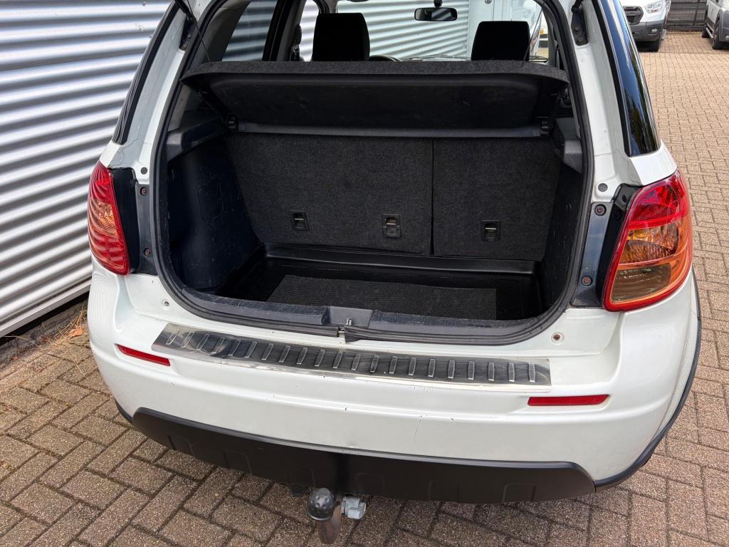 Suzuki Sx4 1.6 shogun met trekhaak