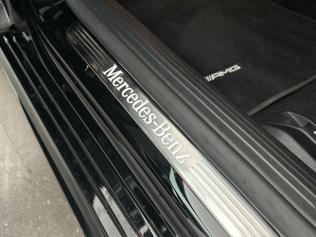 Mercedes-Benz A-Klasse 250 e amg line | automaat | lage km stand! | apple c