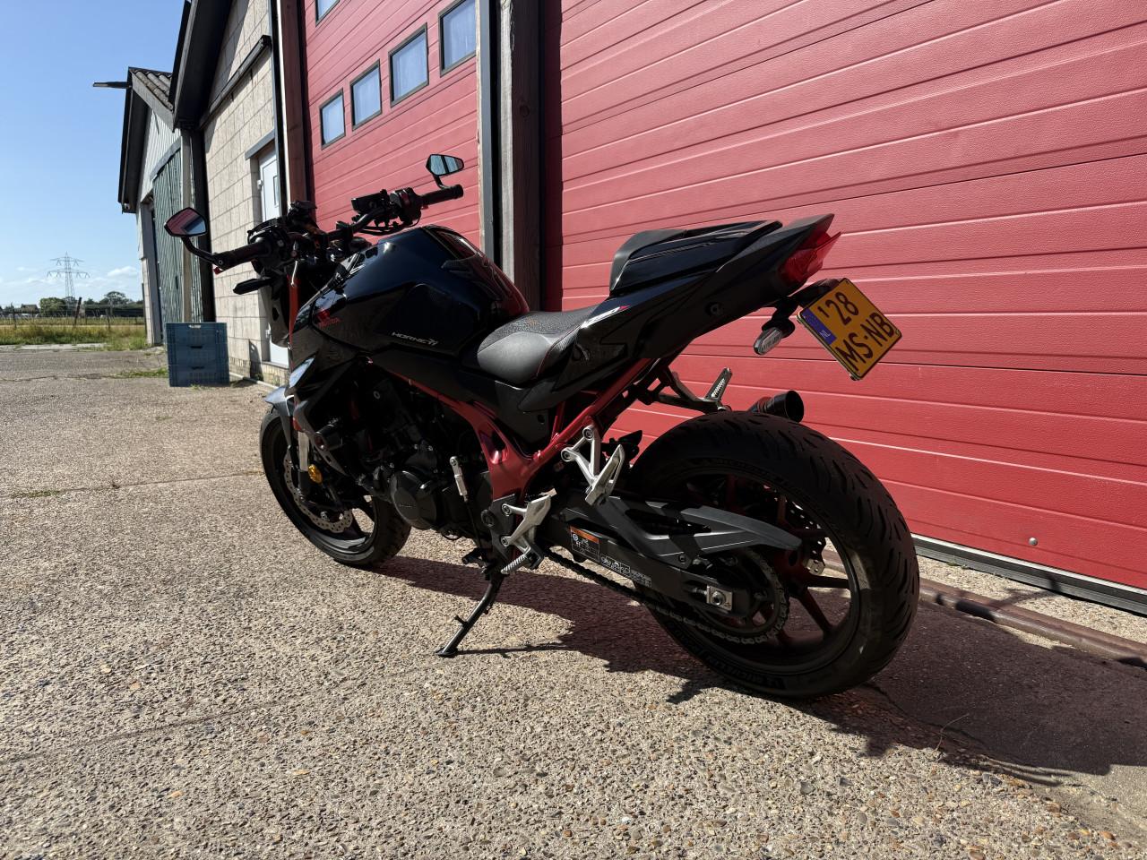 Honda CB750 Hornet 2023