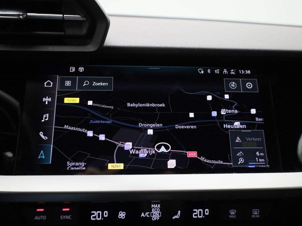 Audi A3 limousine 30 tfsi s edition | automaat | navigatie | vlak stuur | c