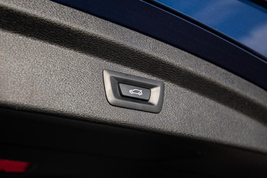 BMW X2 xdrive25e executive camera / leder / plug in hybrid / stoelverwarmin