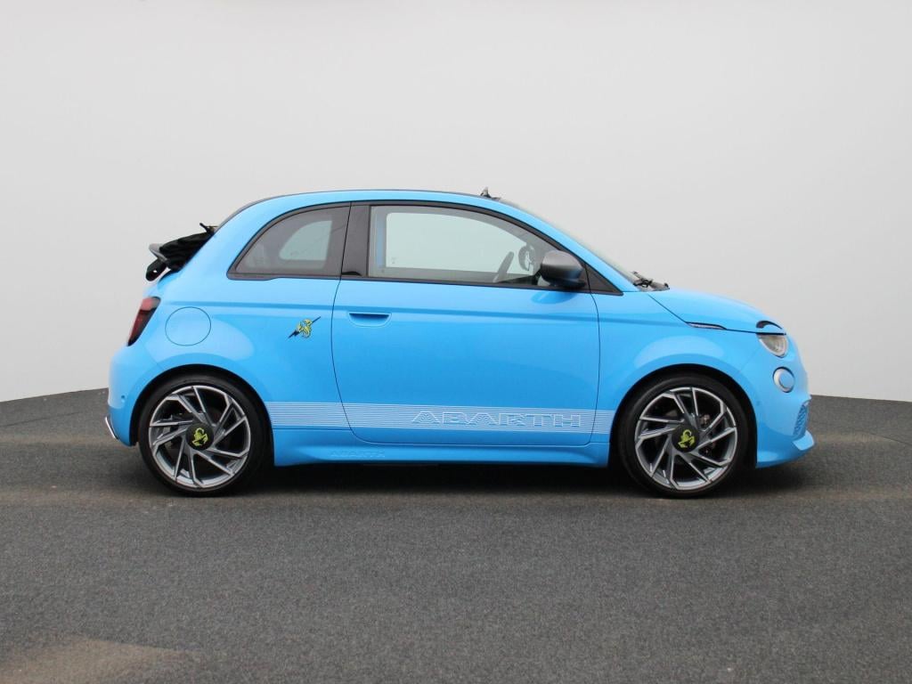 Fiat 500 C abarth scorpionissima 42 kwh | cabrio | apple carplay / android 