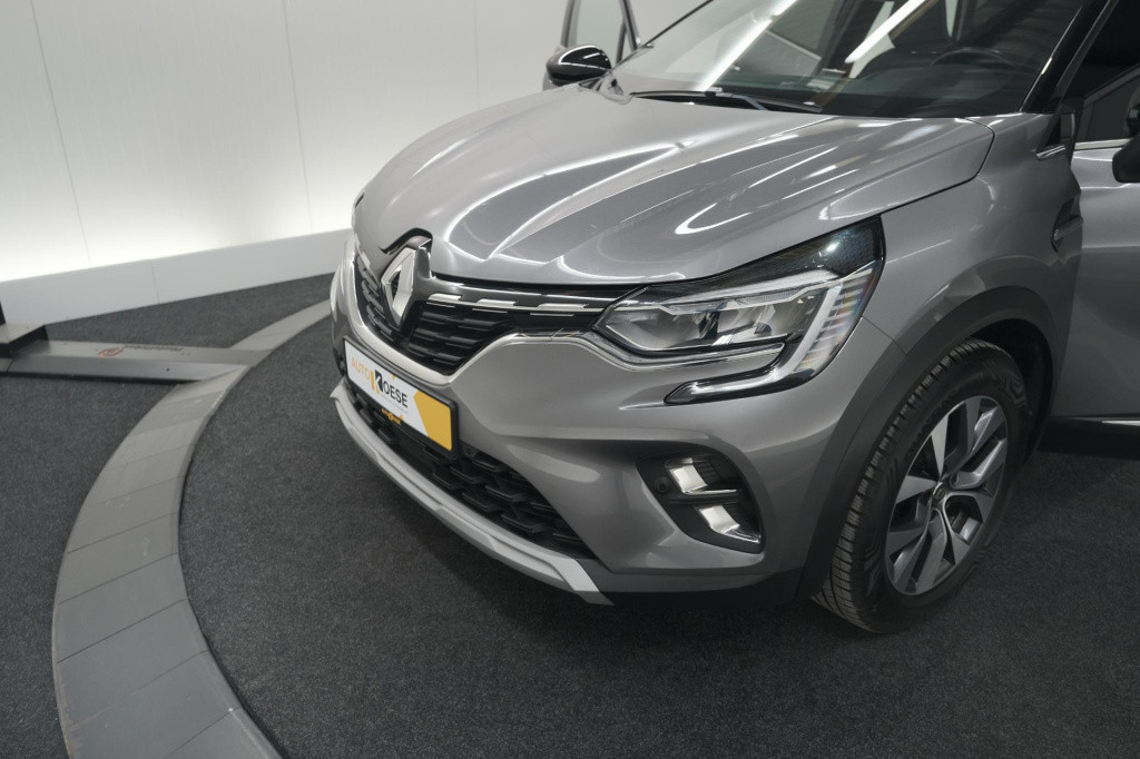 Renault Captur tce 100 intens | camera | navigatie | parkeersensoren