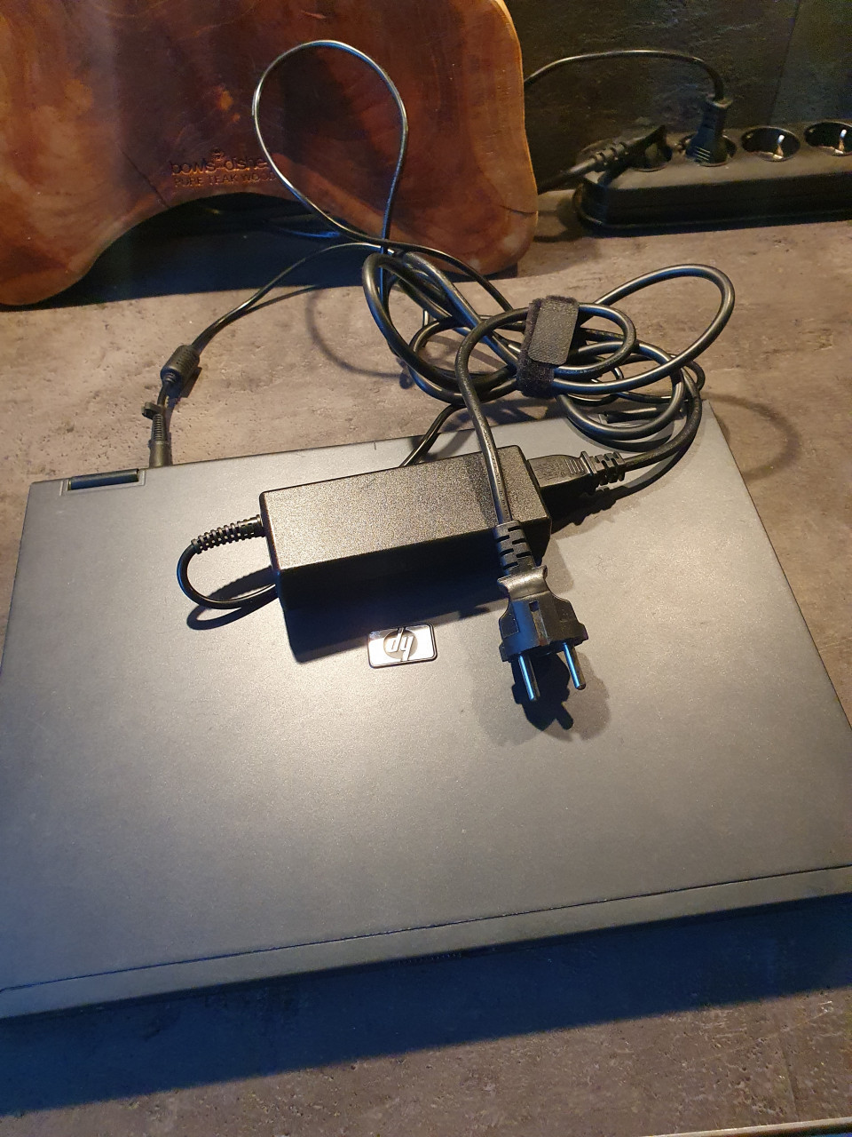 Mooie werkende vintage laptop/notebook HP anatel model zie foto's