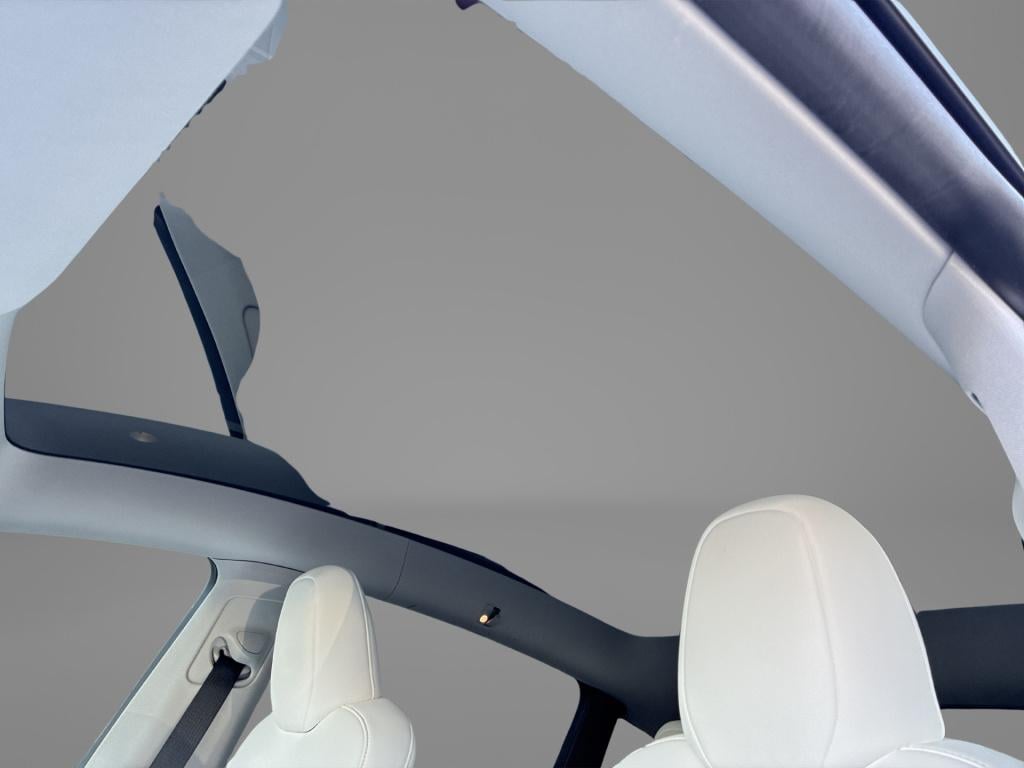 Tesla Model Y performance awd 75 kwh leder | parkeercamera | schuif-kanteld