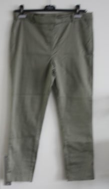 Olijfgroene pantalon met eastieke band maat 46