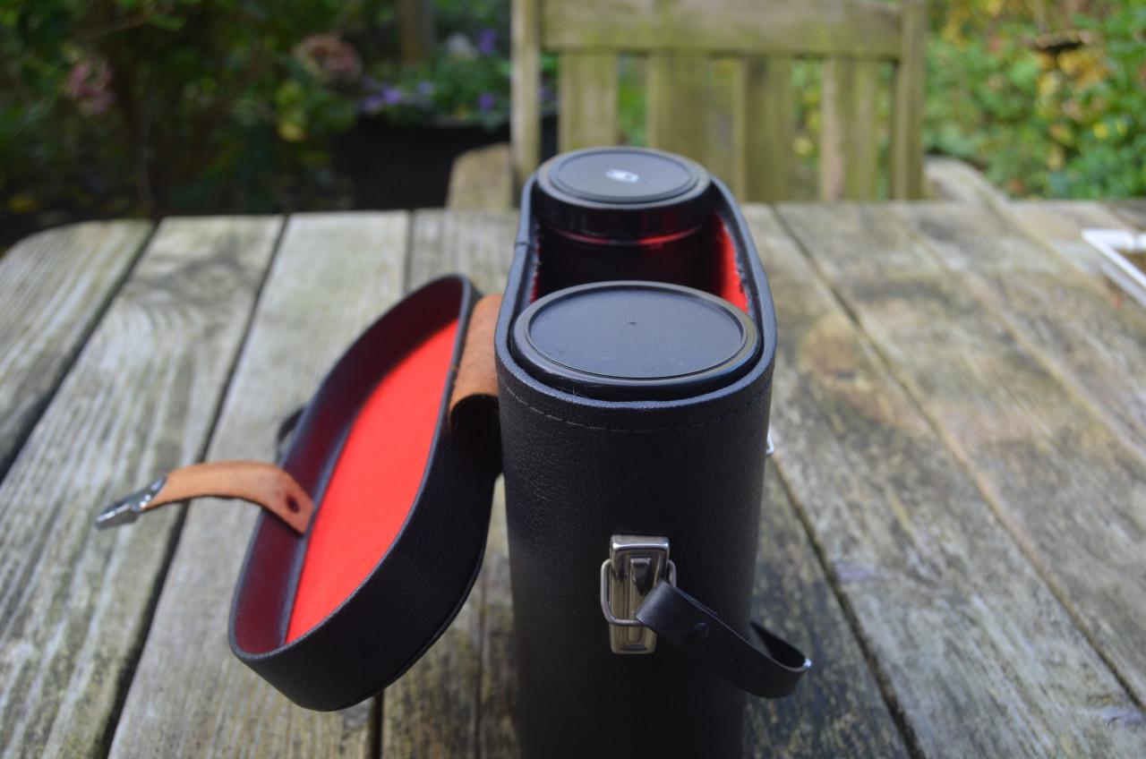 Chinon verrekijker met etui igst.