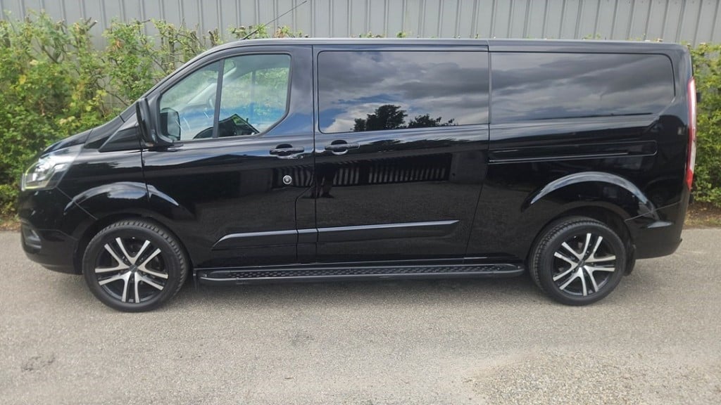 Ford Transit Custom 2.0 tdci 170 pk dubbele schuifdeur, leer, camera, trekh