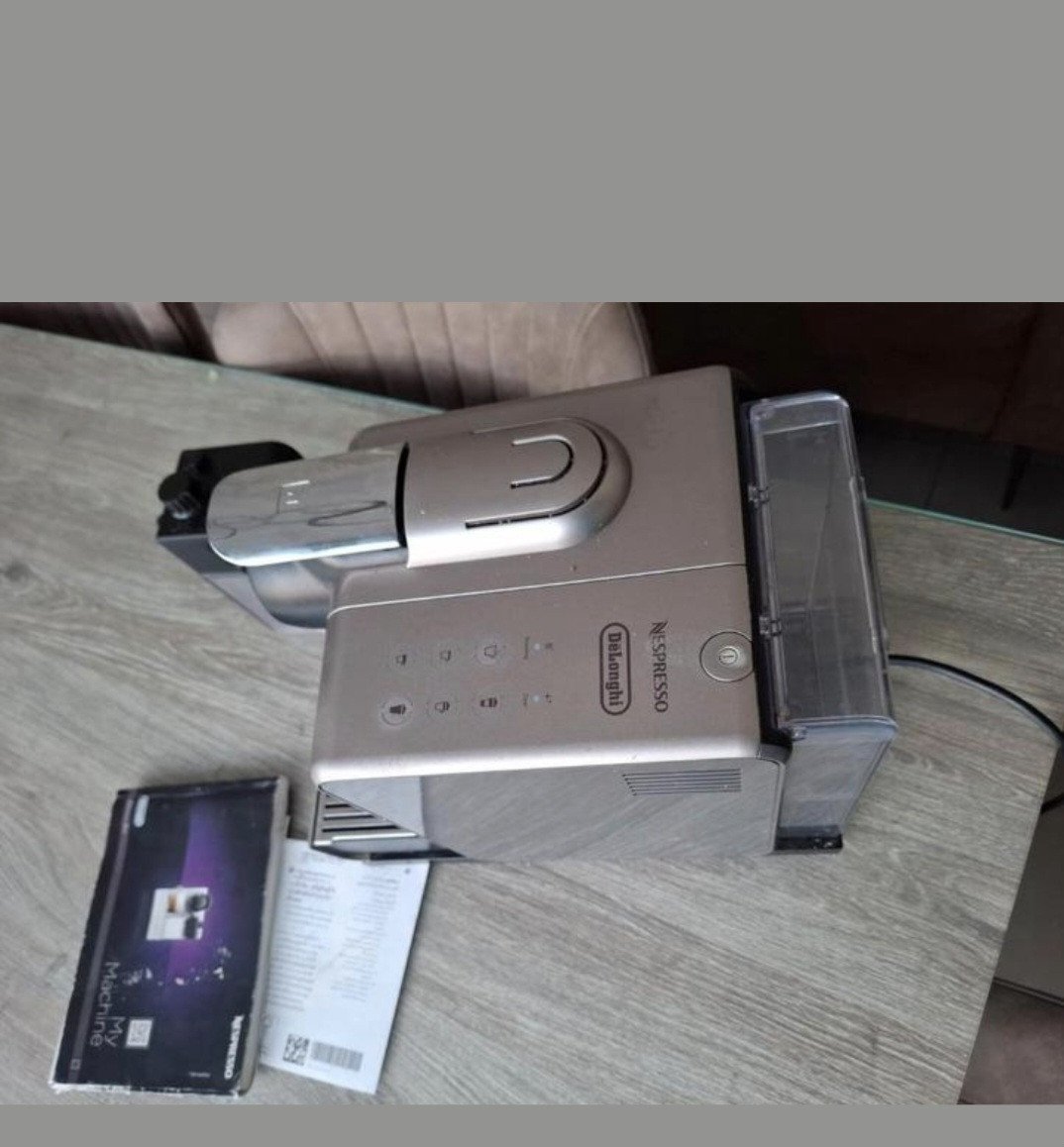 Nespresso DeLonghi EN 550 S