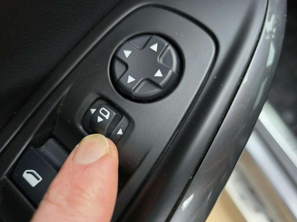 Opel Grandland X occasion met trekhaak en parkeercamera | tweedehands opel 