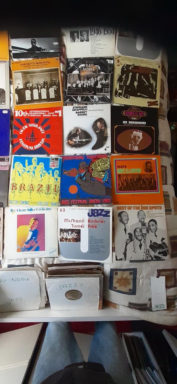 50 x LP's ...... *** JAZZ *** & 100 x CD Nederlands-Talig