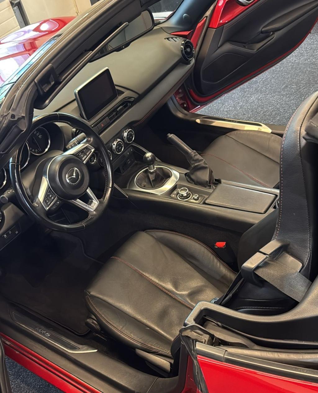 Mazda Mx-5 skyactiv-g 131 ts+ | incl. afleverbeurt, jaar apk en bovag garan