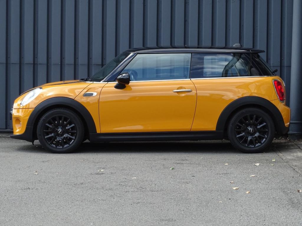 Mini Cooper mini 1.5 chili automaat | hud | pano | led