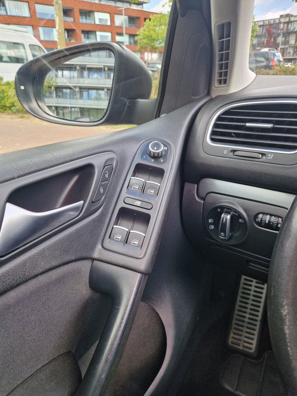 Te Koop Volkswagen Golf 6 1.2 TSI ( Nieuw APK )