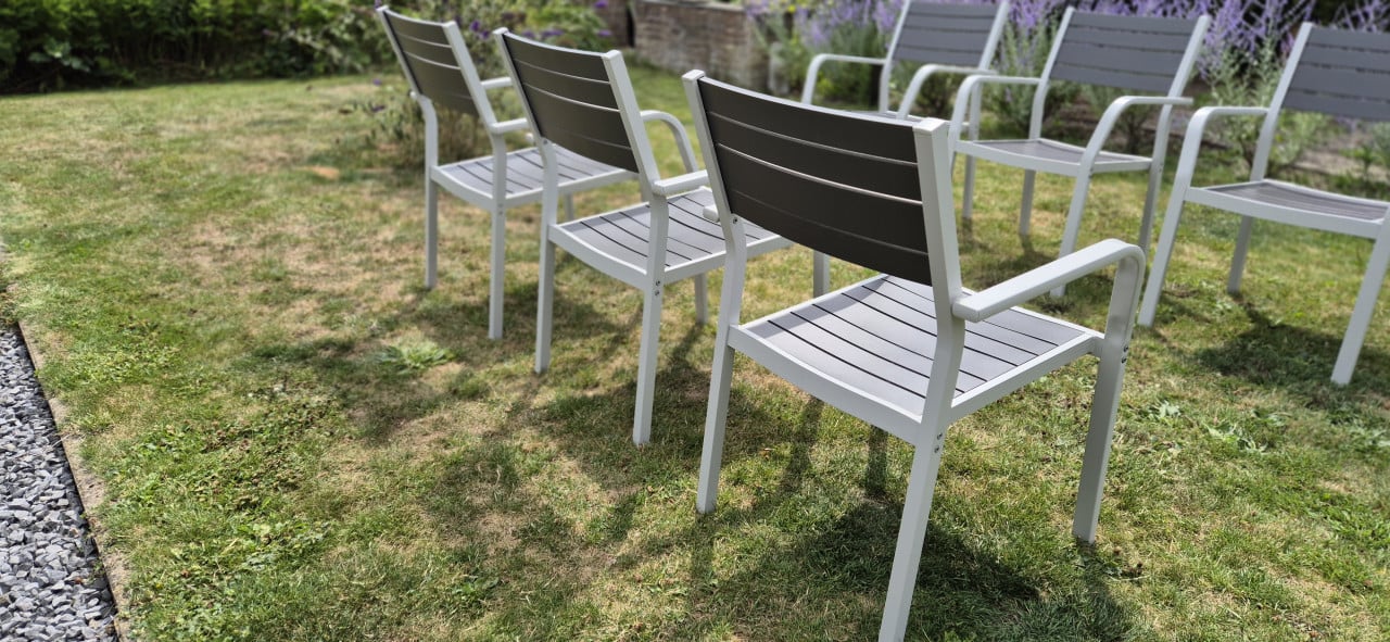 Terras stoelen