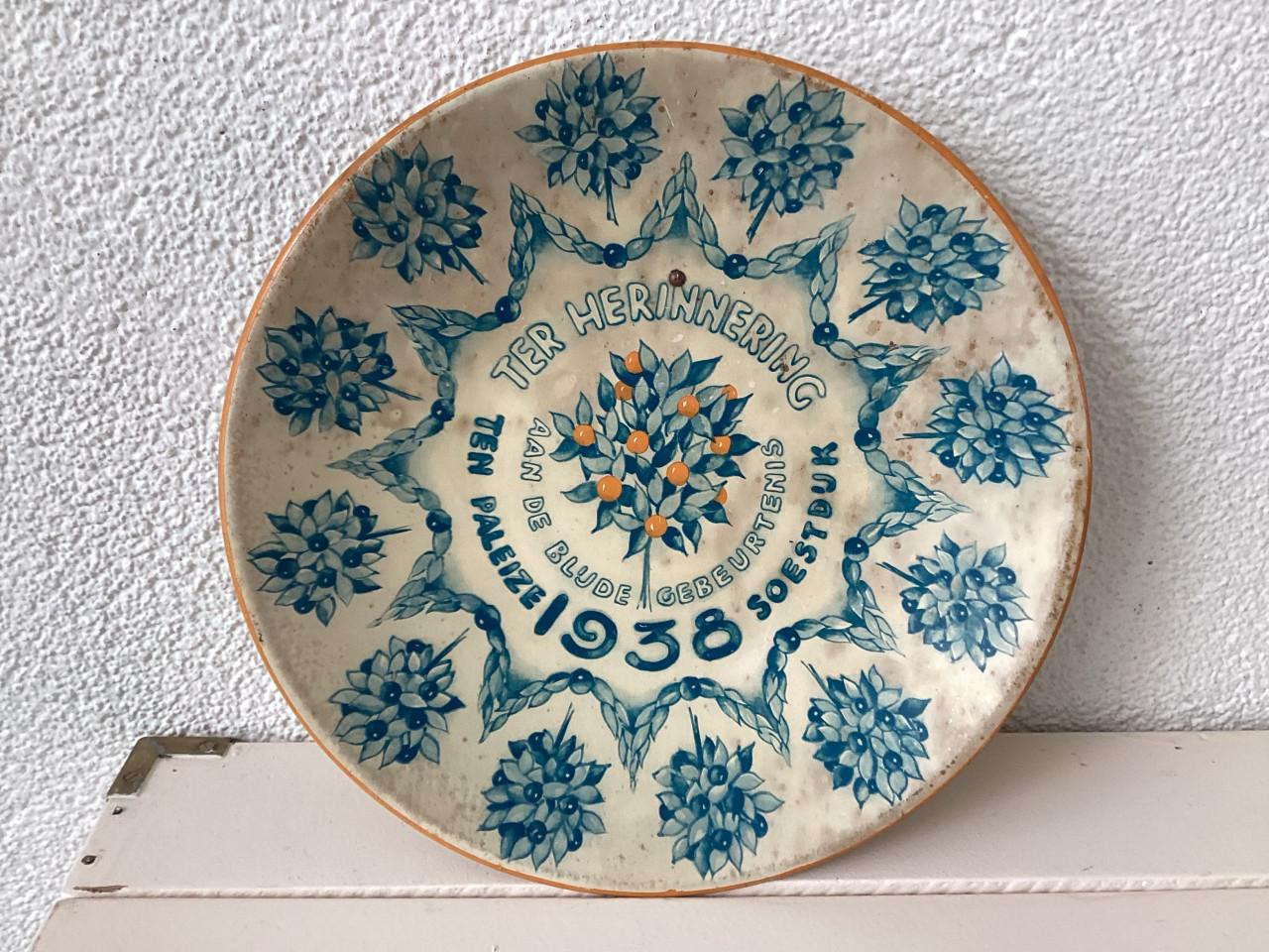 Koningshuis. Herinneringsbord.