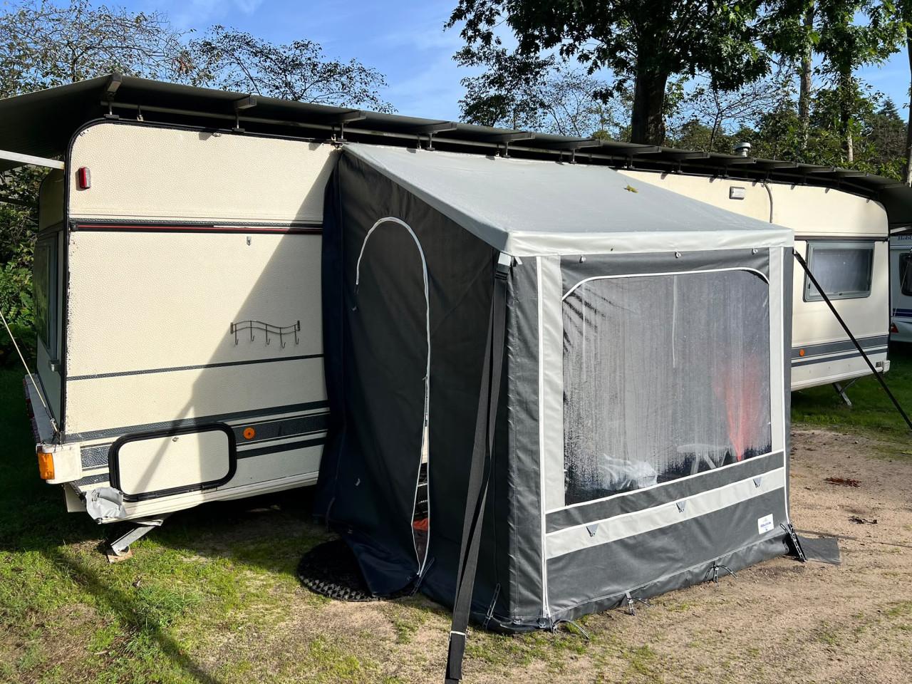 Obelink Zürich 2 wintertent (3 weken gebruikt)