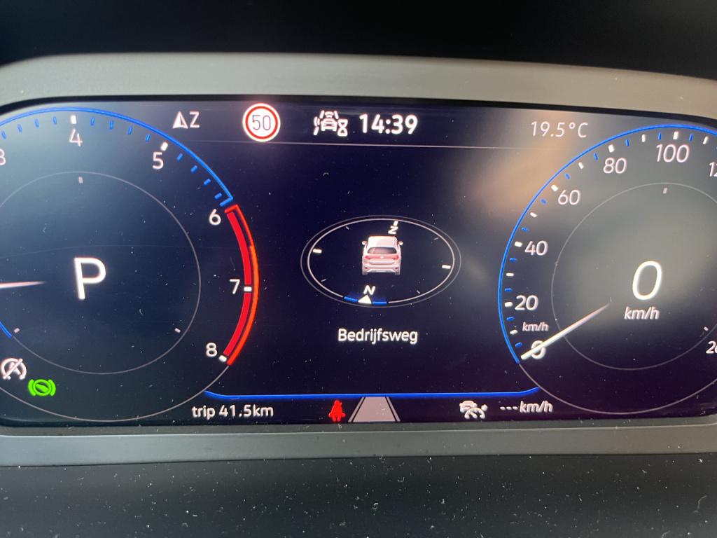 Volkswagen T-cross 1.0 tsi r-line